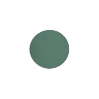 viaGlamour image of a extreme-eyeshadow