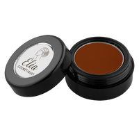 viaGlamour image of a extreme-eyeshadow