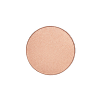 viaGlamour image of a extreme-eyeshadow